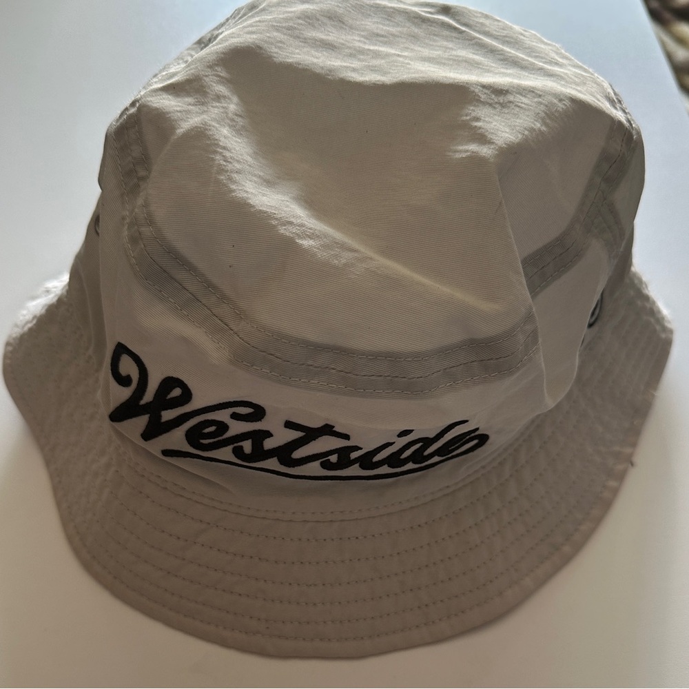 Script Taslan Bucket Hat Westside - Picture 2 of 7